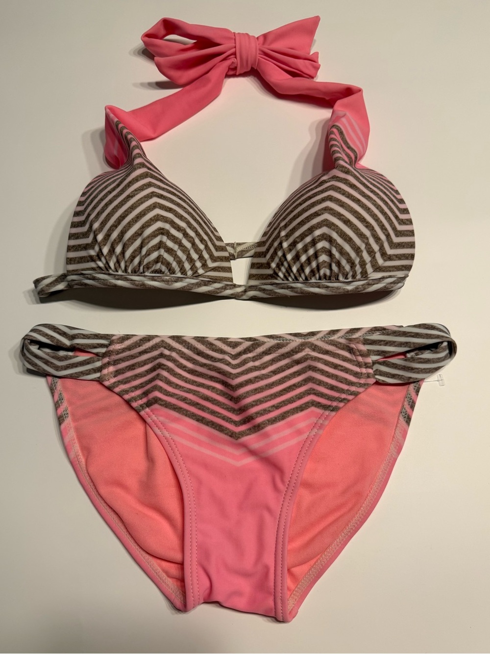 Gossip Y2K Pink Grey Chevron Padded Push-Up Halter Bikini Swim Set Size Small